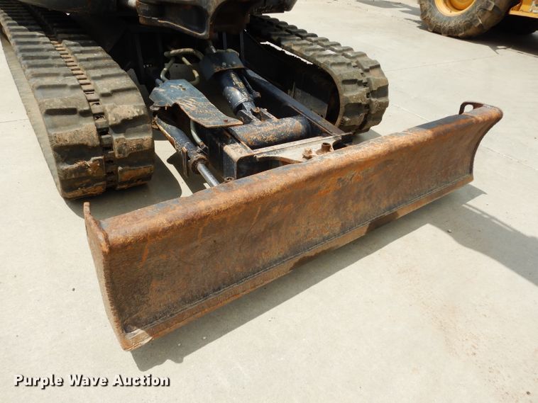 image for item DJ4264 2008 Kubota KX121-3  mini excavator