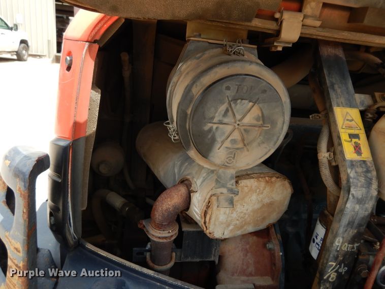 image for item DJ4264 2008 Kubota KX121-3  mini excavator