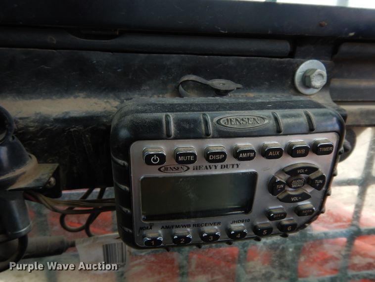 image for item DJ4265 Kubota SVL75-2  tracked skid steer loader