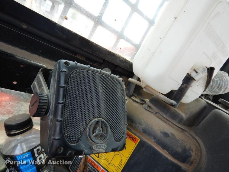 image for item DJ4265 Kubota SVL75-2  tracked skid steer loader