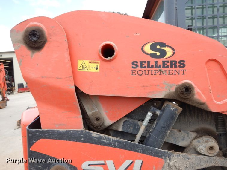 image for item DJ4265 Kubota SVL75-2  tracked skid steer loader