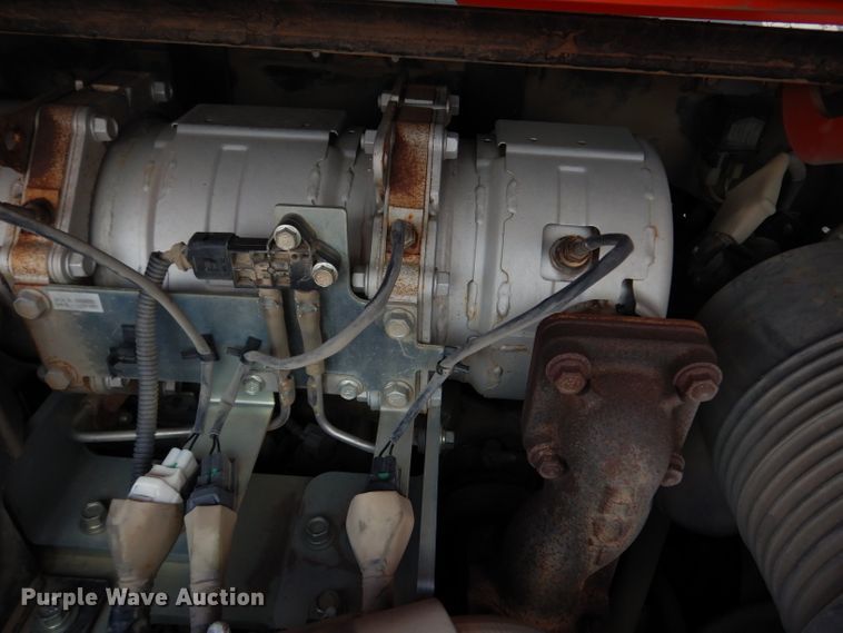 image for item DJ4265 Kubota SVL75-2  tracked skid steer loader