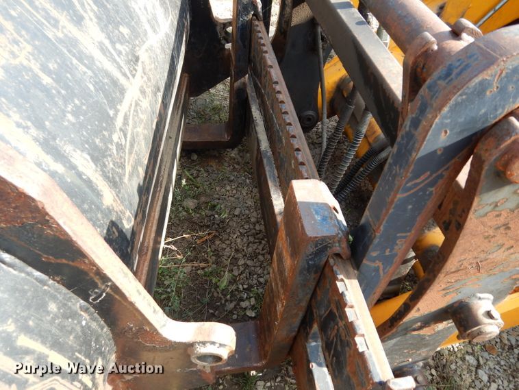 image for item DJ4266 2005 JCB 214S  backhoe