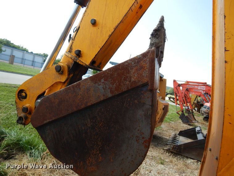 image for item DJ4266 2005 JCB 214S  backhoe