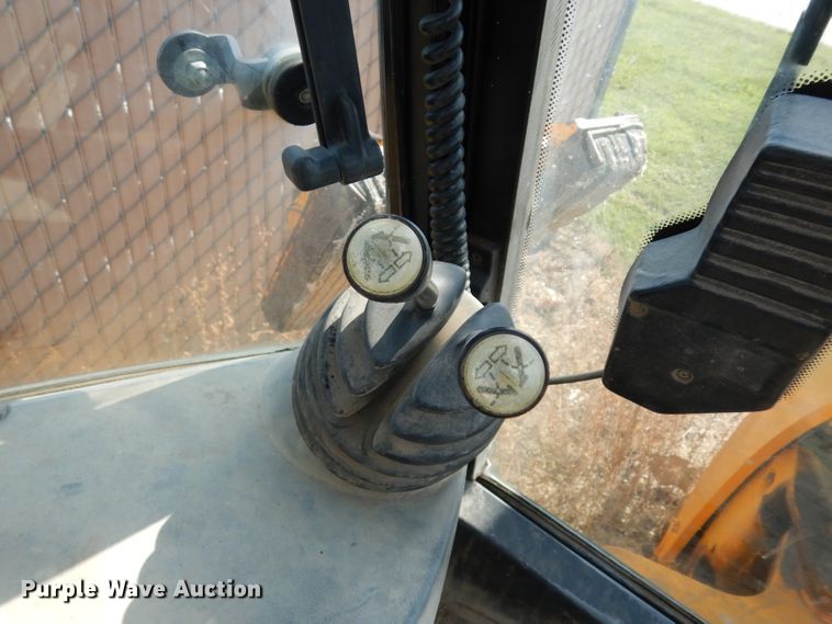 image for item DJ4266 2005 JCB 214S  backhoe