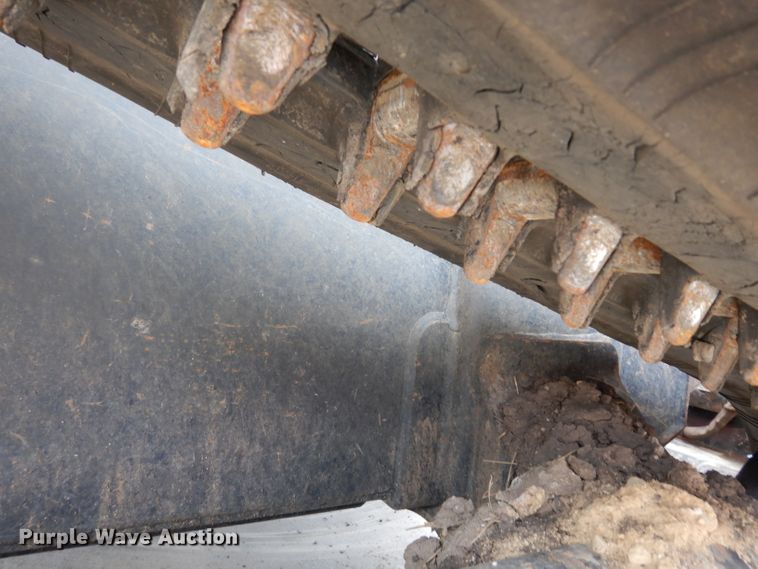 image for item DJ4267 Kubota SVL90-2  tracked skid steer loader