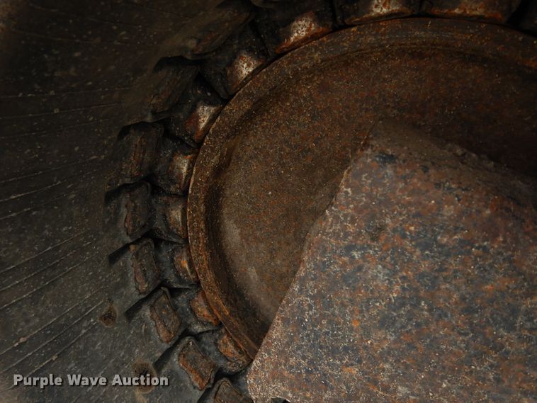 image for item DJ4270 2006 Kubota KX121-3  mini excavator