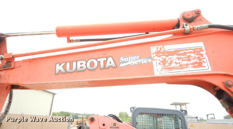 image for item DJ4270 2006 Kubota KX121-3  mini excavator