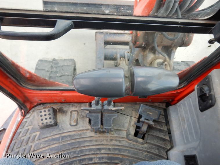 image for item DJ4270 2006 Kubota KX121-3  mini excavator