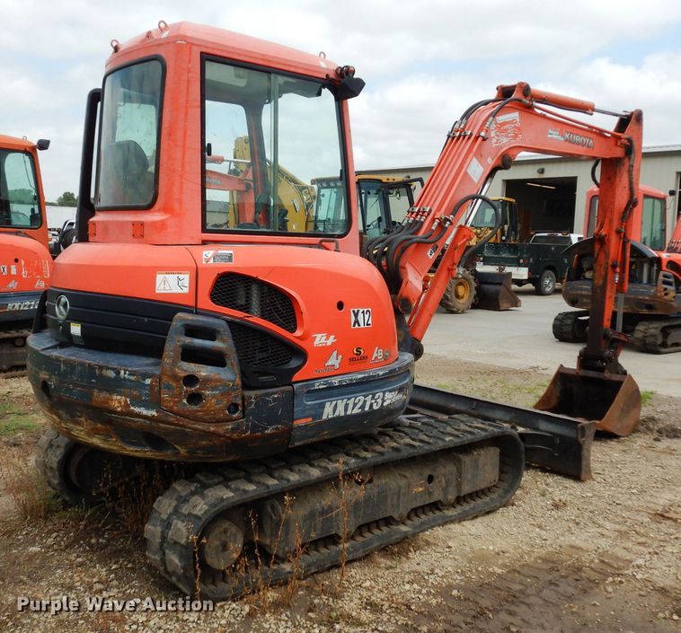 image for item DJ4271 2008 Kubota KX121-3  mini excavator