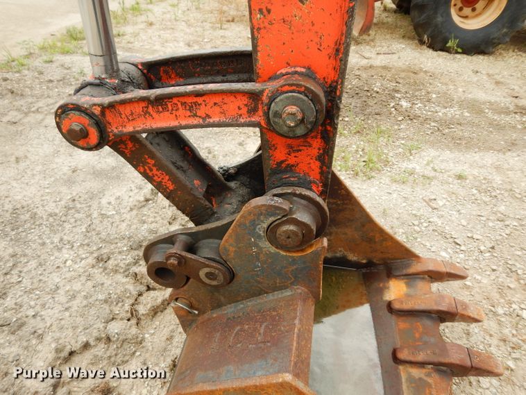 image for item DJ4271 2008 Kubota KX121-3  mini excavator