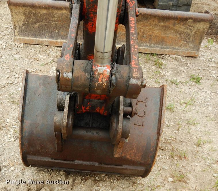 image for item DJ4271 2008 Kubota KX121-3  mini excavator