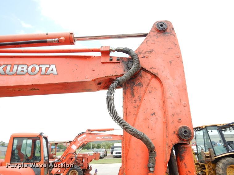 image for item DJ4271 2008 Kubota KX121-3  mini excavator