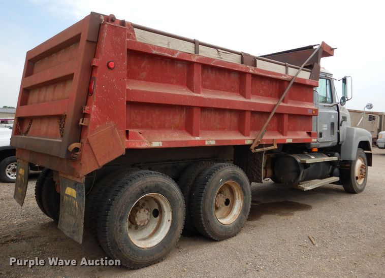 image for item DJ4273 1997 Mack CH600  dump truck