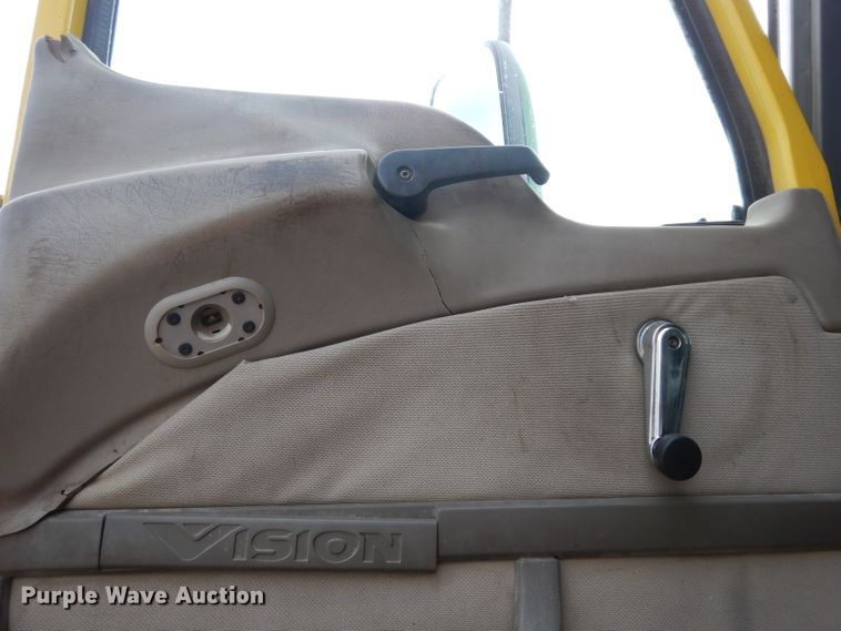 image for item DJ4273 1997 Mack CH600  dump truck