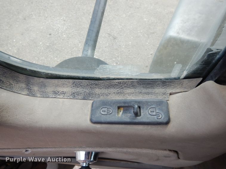 image for item DJ4273 1997 Mack CH600  dump truck