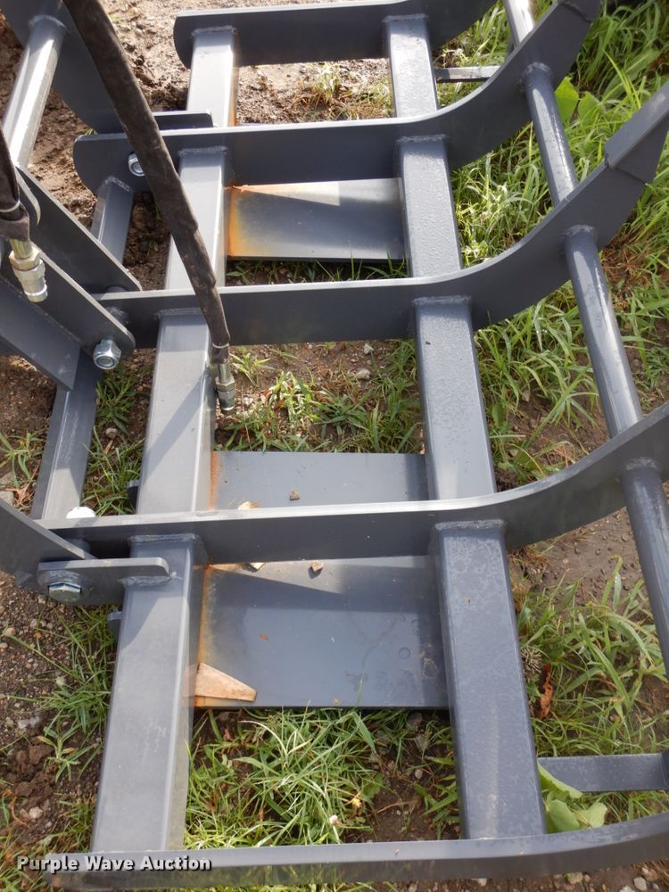 image for item DO9261 2020 Mower King 60"W grapple bucket