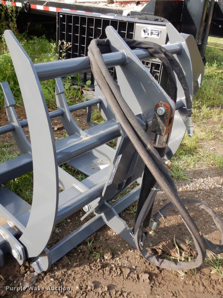 image for item DO9261 2020 Mower King 60"W grapple bucket