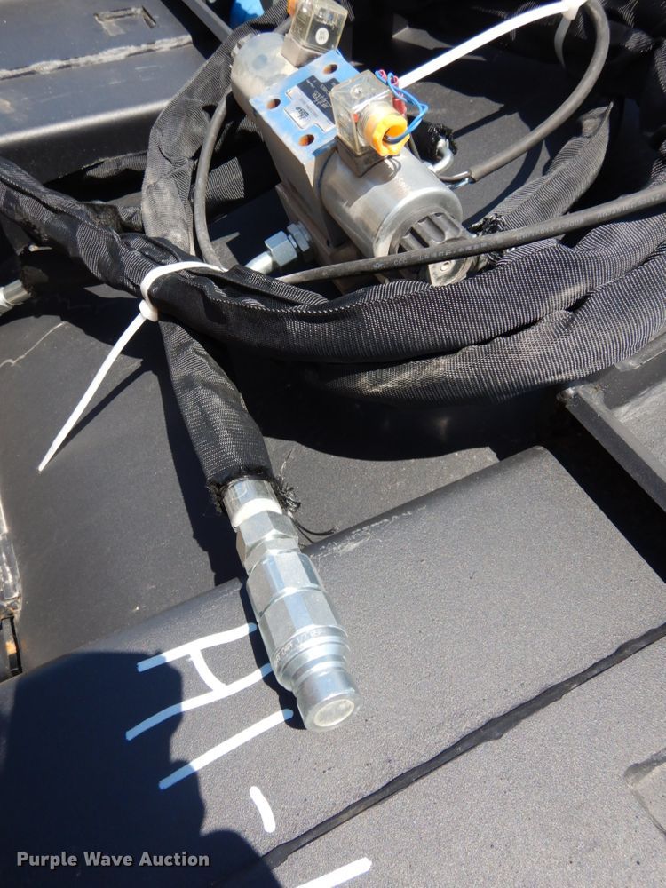 image for item DO9262 Skid steer concrete mixer