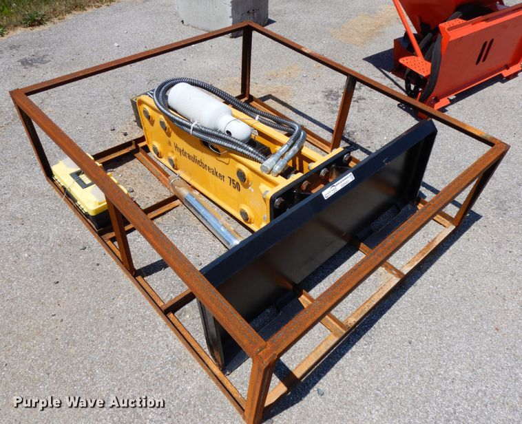 image for item DO9263 2020 Wolverine ZW750 skid steer hammer