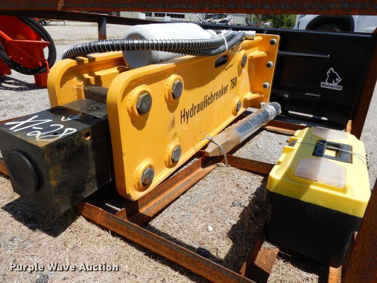 image for item DO9263 2020 Wolverine ZW750 skid steer hammer