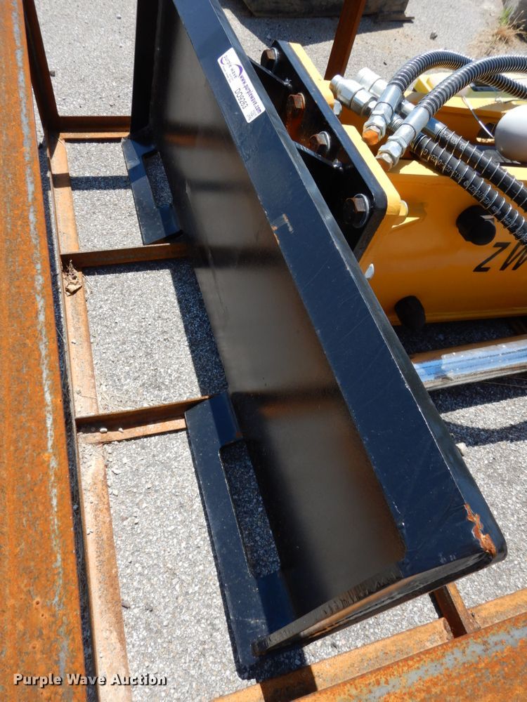 image for item DO9263 2020 Wolverine ZW750 skid steer hammer