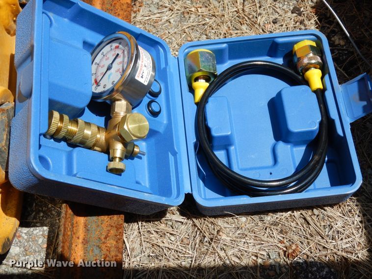 image for item DO9263 2020 Wolverine ZW750 skid steer hammer