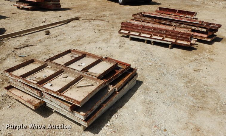 image for item DO9264 Symons concrete wall forms