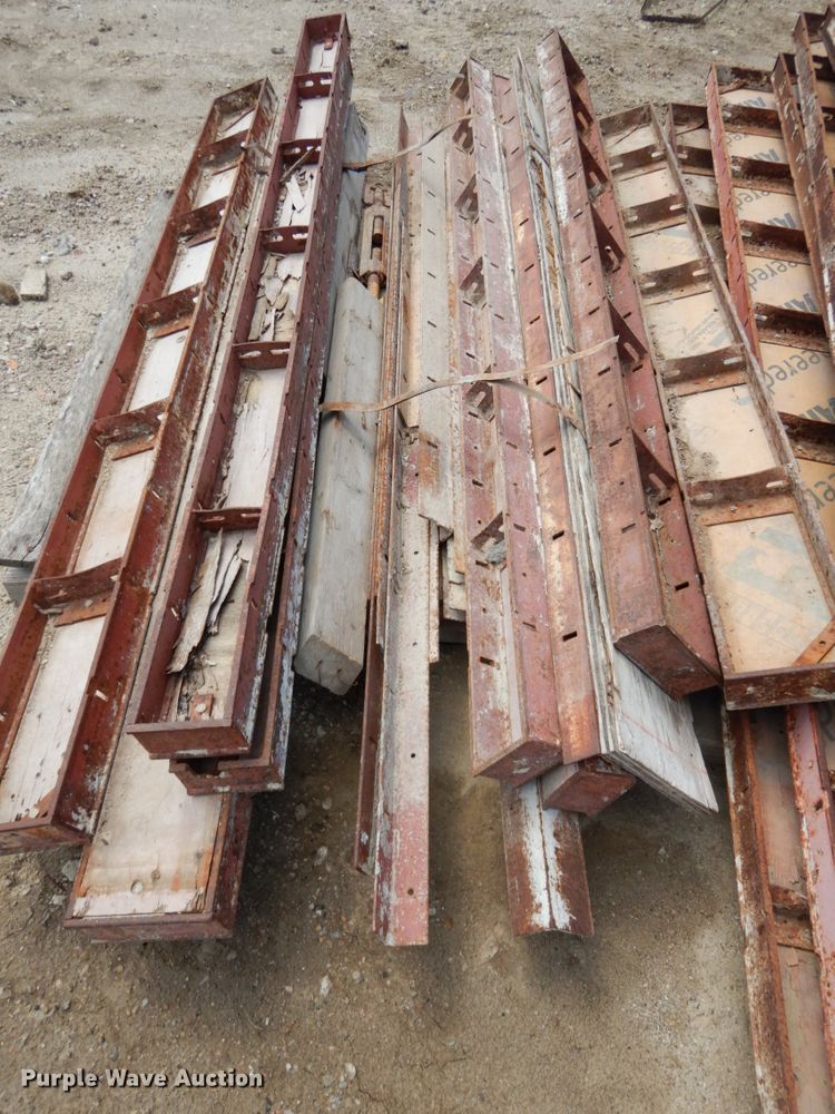 image for item DO9264 Symons concrete wall forms