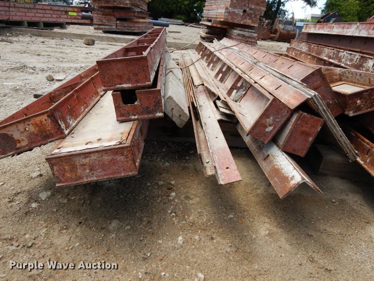 image for item DO9264 Symons concrete wall forms