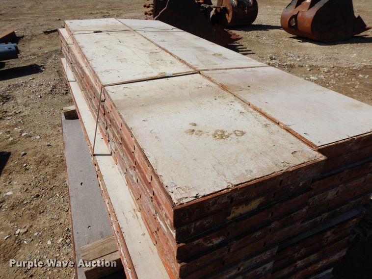 image for item DO9266 Symons concrete wall forms