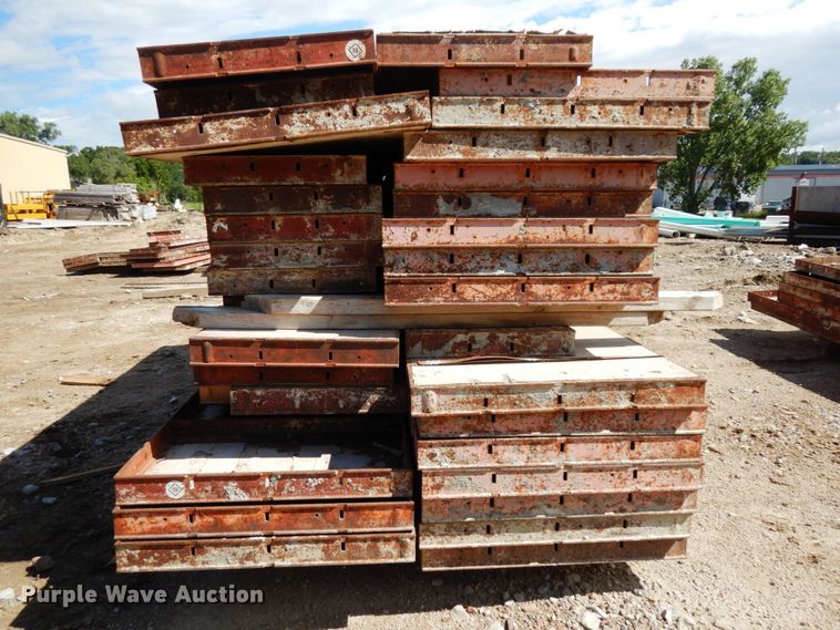 image for item DO9266 Symons concrete wall forms