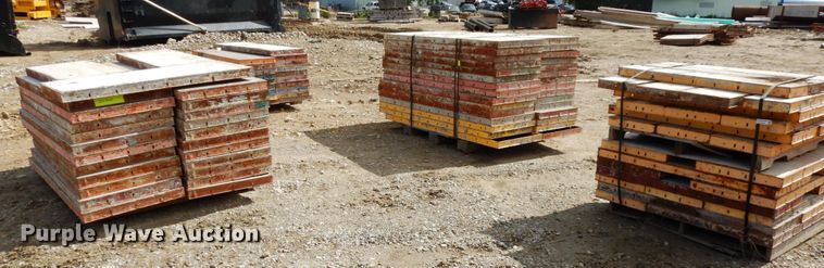 image for item DO9267 Symons concrete wall forms