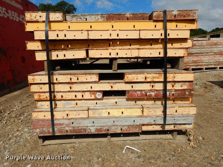 image for item DO9267 Symons concrete wall forms