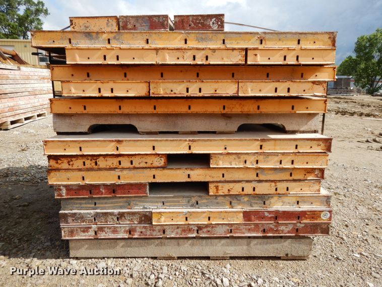 image for item DO9267 Symons concrete wall forms