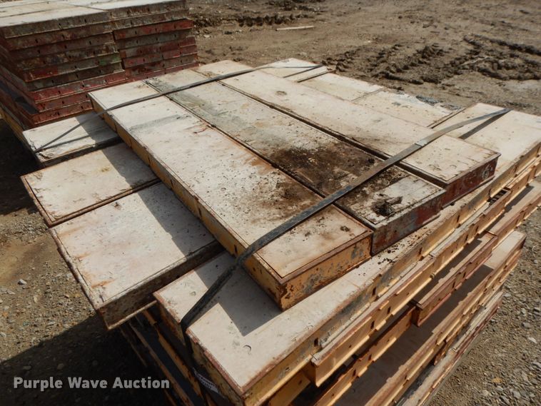 image for item DO9267 Symons concrete wall forms