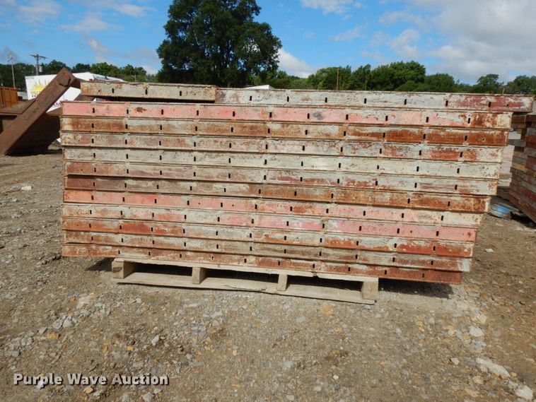 image for item DO9267 Symons concrete wall forms