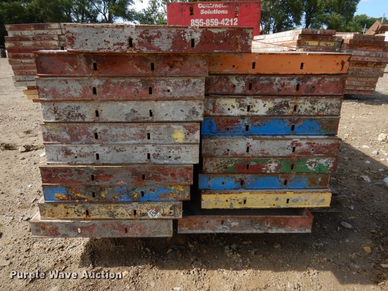 image for item DO9267 Symons concrete wall forms