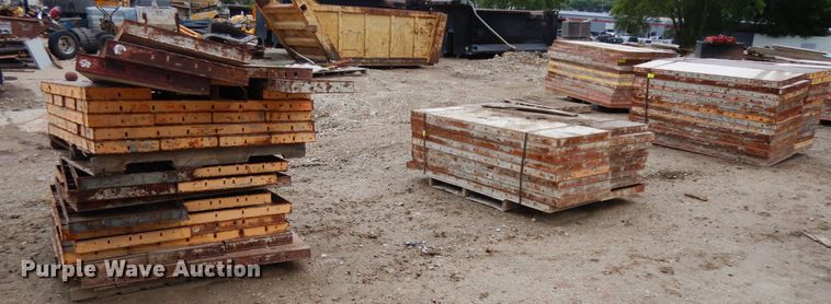 image for item DO9268 Symons concrete wall forms