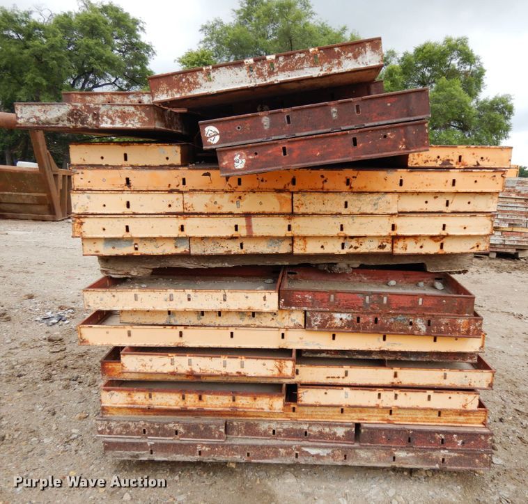 image for item DO9268 Symons concrete wall forms