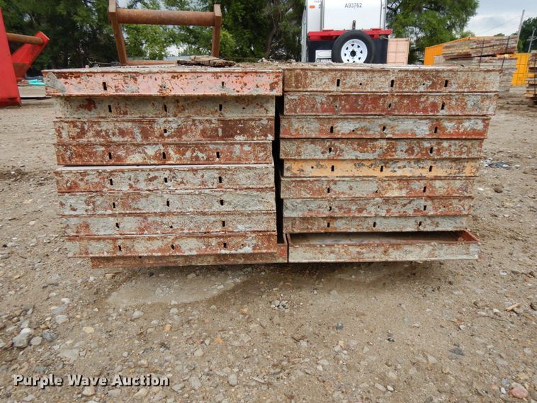 image for item DO9268 Symons concrete wall forms