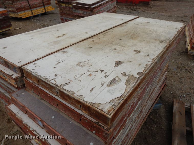 image for item DO9268 Symons concrete wall forms