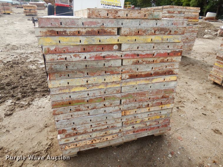 image for item DO9269 Symons concrete wall forms