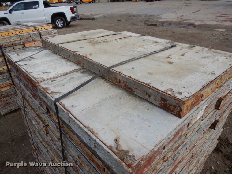 image for item DO9269 Symons concrete wall forms