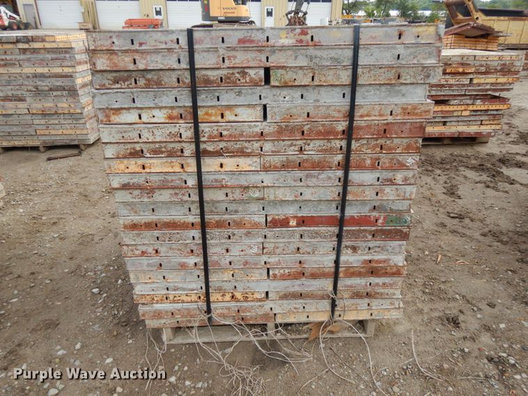 image for item DO9269 Symons concrete wall forms