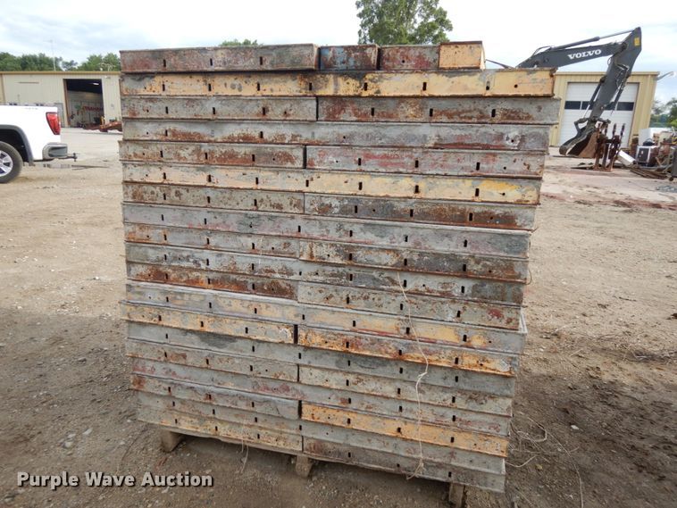 image for item DO9270 Symons concrete wall forms