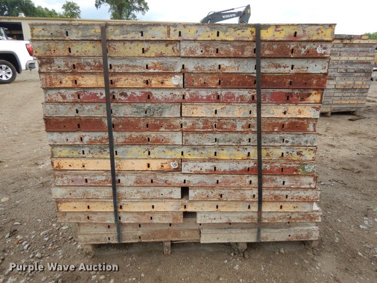 image for item DO9270 Symons concrete wall forms