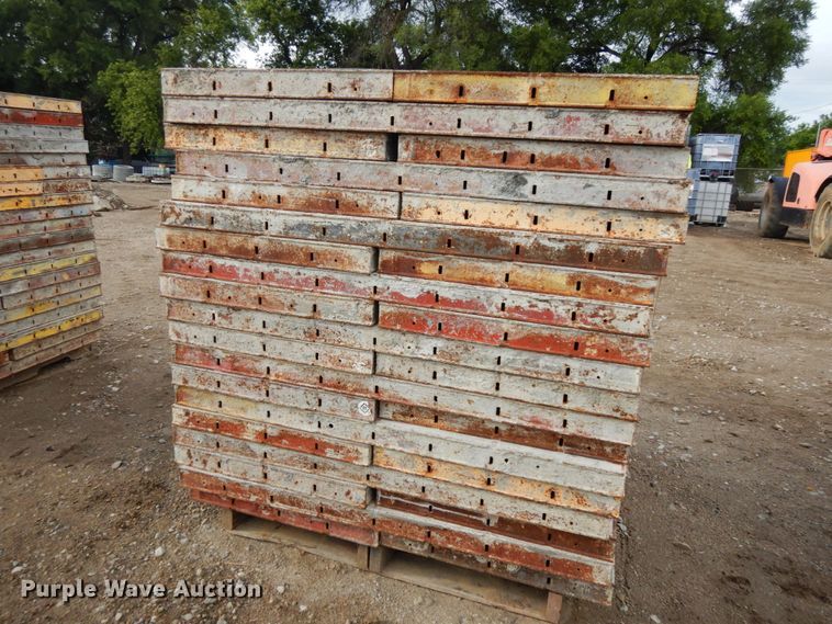 image for item DO9270 Symons concrete wall forms