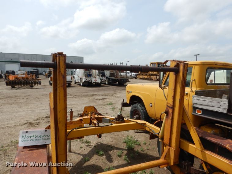 image for item DV9319 1981 reel trailer