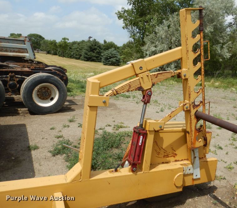 image for item DV9320 2000 Kiefer reel trailer